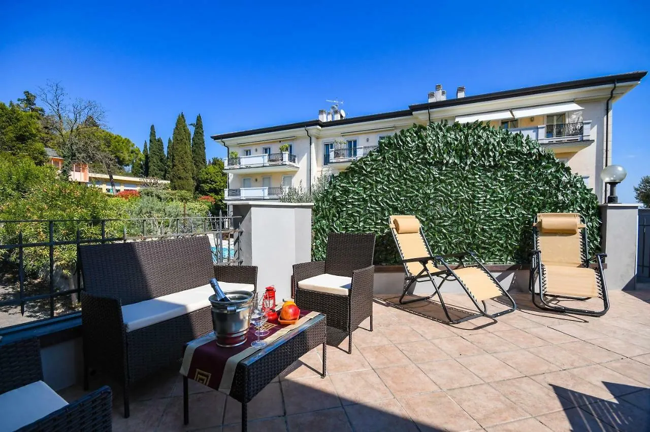 Catullo Apartments Sirmione 0*,  Italy