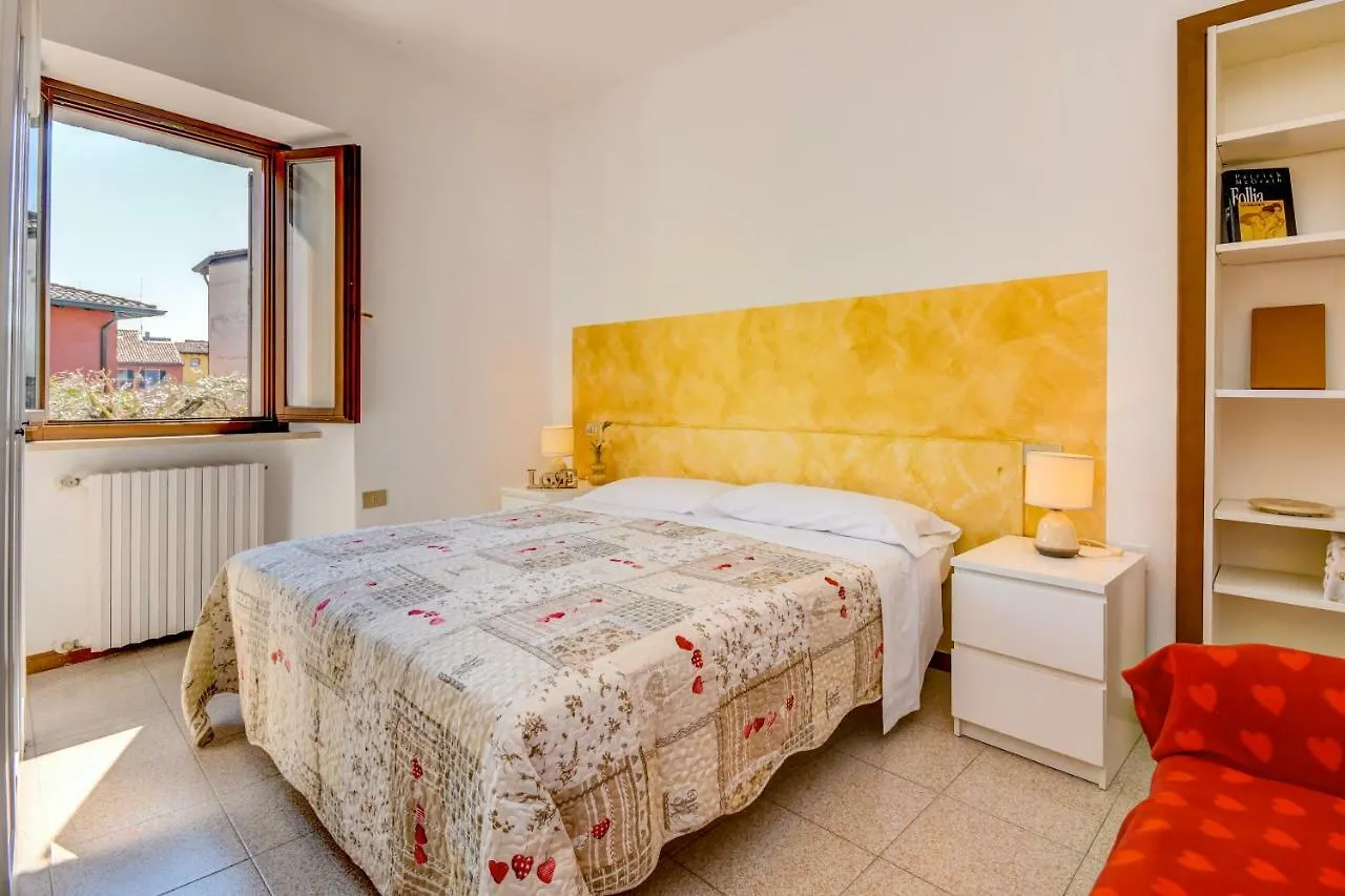 Catullo Apartments Sirmione 0*,  Italy